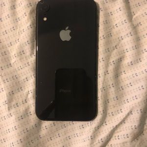 iPhone XR 64 gb
